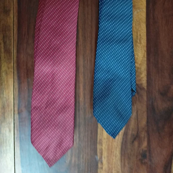 Set of two ties - Picture 3 of 5